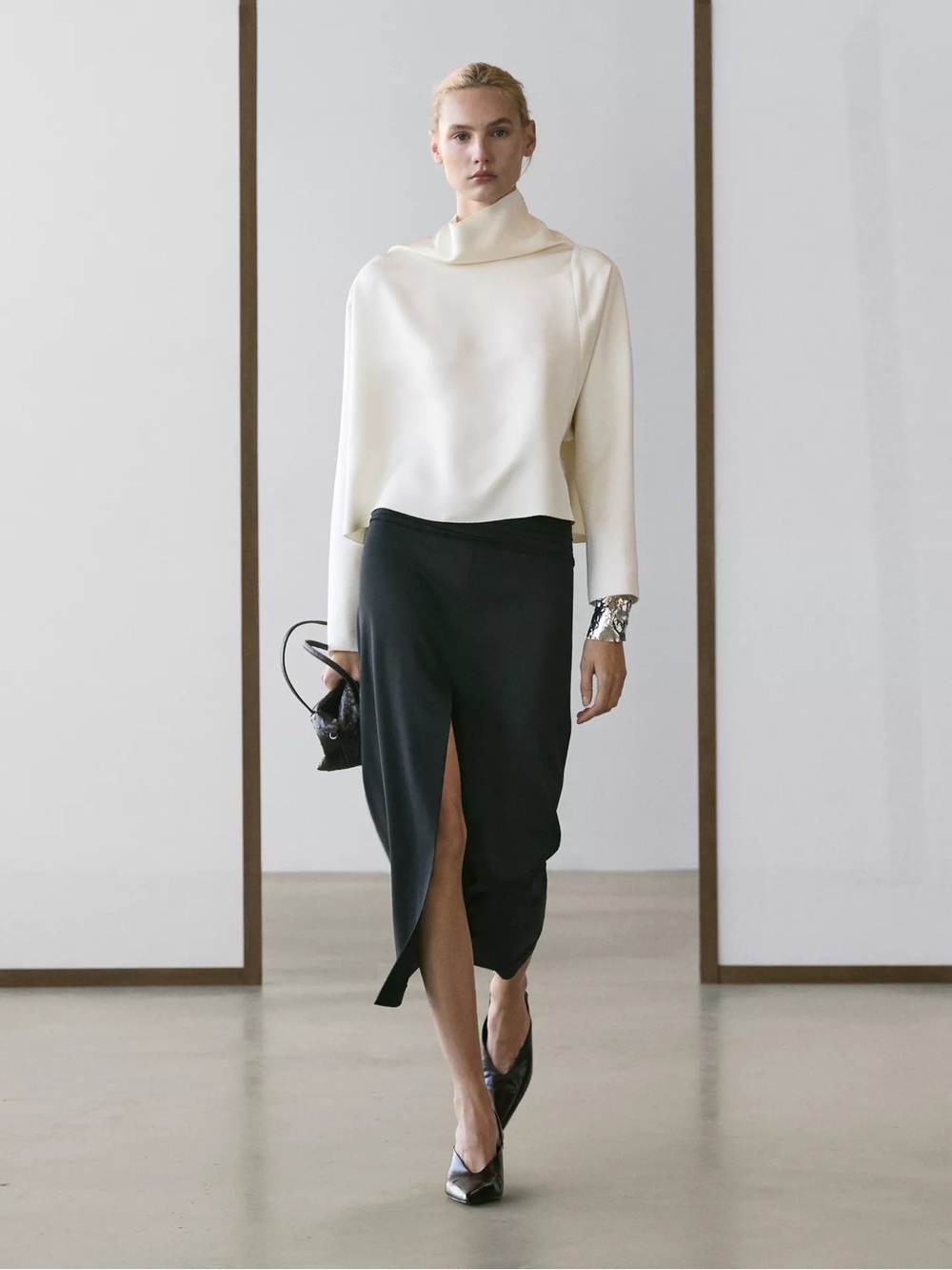Massimo Dutti Studio Satin Elegant Cream High-Neck Long-Sleeve Top - Picture 3 of 10